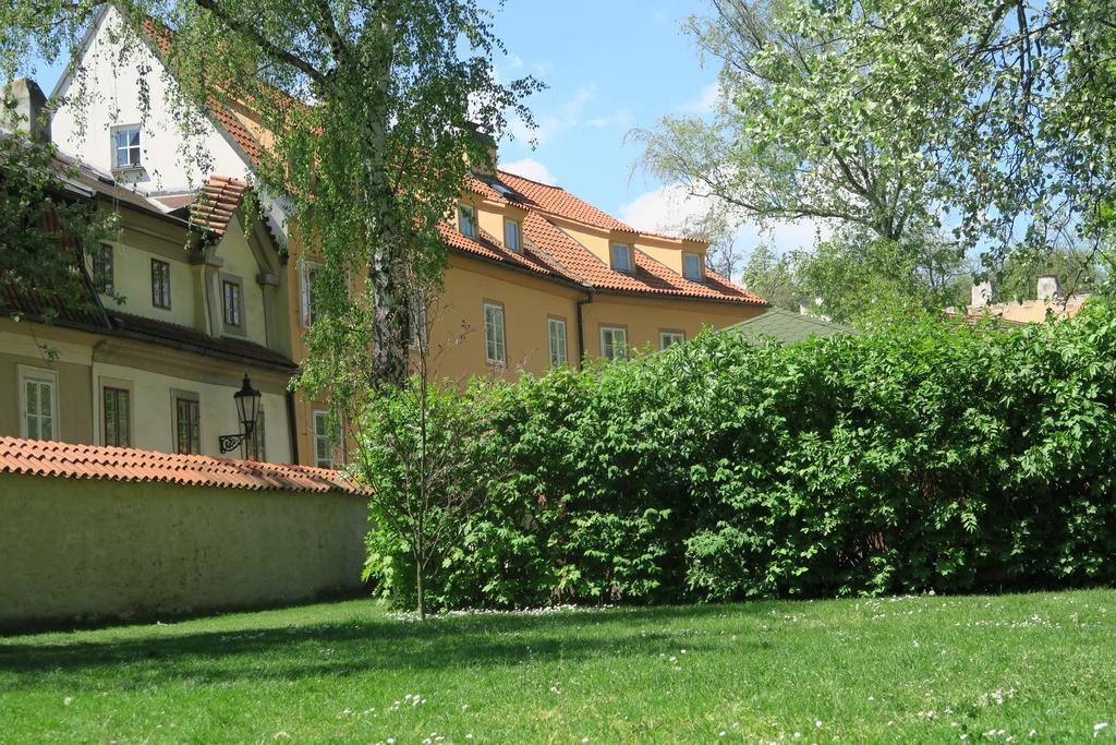 Garden Residence Prague Castle Exterior foto